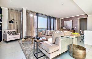 Modern Luxury furnished apartments in Sandton - Two bed Executive, Two bed Deluxe and Three Bed Executive with Balconies