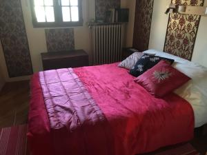 Appartements Boutonne Rouge Gite : photos des chambres