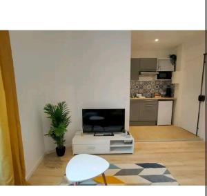 Appartements Lagom- Proche hypercentre - PARKING GRATUIT : photos des chambres