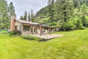 Columbia Falls Home 14 Mi to Glacier Natl Park! - Coram