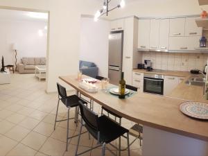 Byron House - 4hvězdičkové hotely ve městě Parga