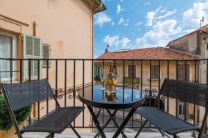 Appartements SUPERBE APPARTEMENT AVEC BALCON PROCHE MONACO : photos des chambres