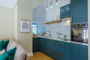 8 The Lake - Lake Access - Perfect for couples