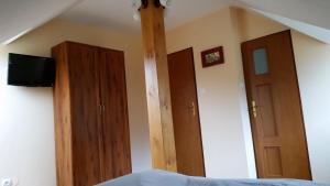 Double Room with Mountain View room in Noclegi Nad Jeziorem Myczkowieckim