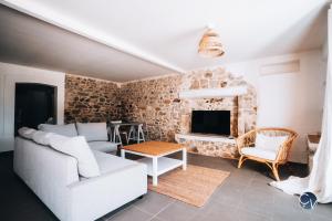 Maisons de vacances Mas de Baume, mas provencal au calme avec piscine : photos des chambres