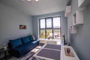 Mountain View Apartment 1 + Parking