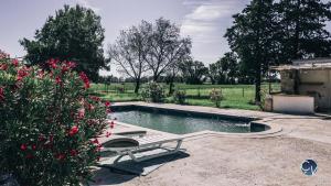 Maisons de vacances Mas de Baume, mas provencal au calme avec piscine : photos des chambres