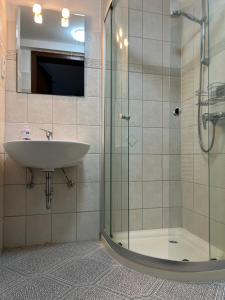 Hummelglück - Ferienwohnung mit Terrasse in 30 Min in HH City