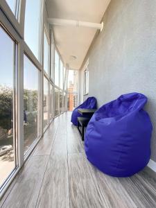 Стильні апартаменти в самому Центрі біля Корпусного саду - Мережа HELEN