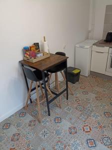 Appartements Maison a 20 min de Paris et liaison CDG (transports a 5 min a pied) : photos des chambres