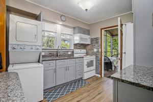 Lake Michigan Charmer