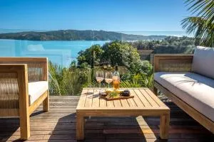 Palms on Kennedy Point - Stay Waiheke - Te Whau Bay