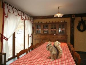 Ferme Vosgienne Rénovée avec Confort et Nature pour 7 Pers, WiFi, Animaux Bienvenus - FR-1-589-190