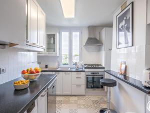 Appartements Appartement Compiegne, 3 pieces, 4 personnes - FR-1-526-33 : photos des chambres