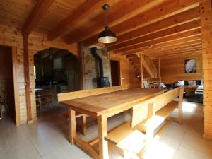 Chalets Chalet Araches-la-Frasse, 6 pieces, 10 personnes - FR-1-572-27 : photos des chambres