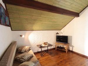 Chalets Chalet Araches-la-Frasse, 3 pieces, 6 personnes - FR-1-572-162 : photos des chambres