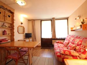 Appartements Studio Les Carroz d'Araches, 1 piece, 4 personnes - FR-1-572-61 : photos des chambres