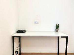 Apartamento próximo do Tiete Plaza Shopping, com vaga e portaria 24h