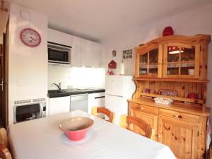 Appartements Studio Les Carroz d'Araches, 1 piece, 4 personnes - FR-1-572-24 : photos des chambres