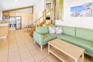 Tathra Beach House Holiday Apartments
