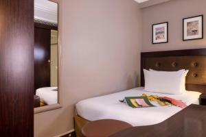 Hotels Hotel Abbatial Saint Germain : photos des chambres