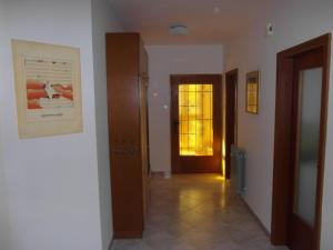 Apartments Ida, 100 m from the beach 