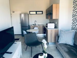 Taina Apartment @ Green Creek