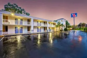 Motel 6-Gainesville, FL - Gainesville
