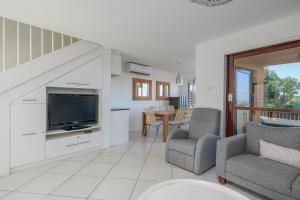 San Lameer Villa 2832 - 3 Bedroom Classic - 6 pax - San Lameer Rental Agency