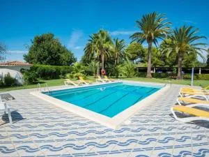 Belvilla by OYO Bungalow Park Colibr - Vilafortuny