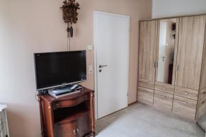 Häuschen am Waldrand