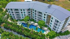 Title V by Villacarte