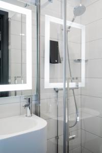 Standard Single Room room in Thon Hotel Astoria