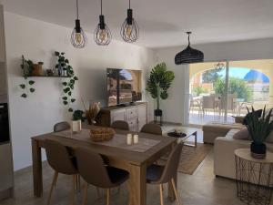 Villa Lannister - AzulenaCalpe