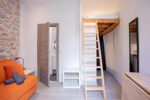 Cannes Experience Pastour Privatize 6 aparts 10bedrooms&9baths 11doublebeds with his duplexpenthouse ROOFTOP close palais congres beaches et Suquet