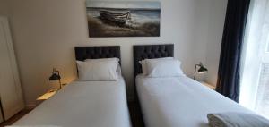 Garland Modern Central City Apartment London