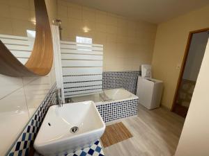 Maisons de vacances le Cottage de la Plage - Maison avec garage : photos des chambres