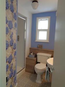 CHARMING ENGLISH STYLE STUDIO FLAT