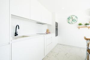 Torre Yago Deluxe 1-2 Levante Beach