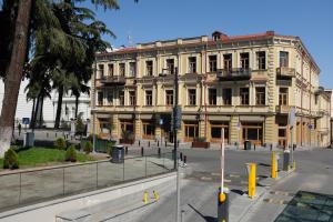 Home in the Old City Center, Presidential Area