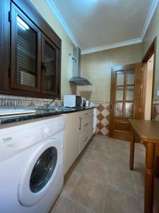 LaFrenchTouch - Relájate y desconecta al pueblo