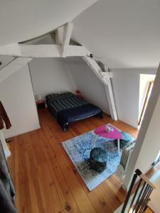 Appartements Studio Duplex au coeur du quartier historique! : photos des chambres