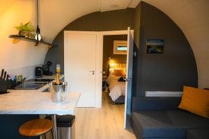 Newmore Highland Pods with Hot Tubs on NC500