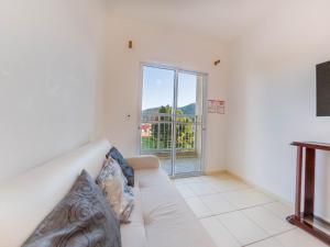 Ubatuba Apartamento a 9 minutos da praia grande 6P