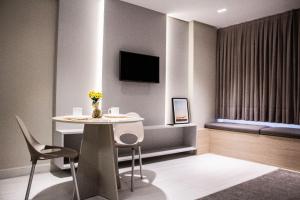 Mardisa Design #609 - Apto Deluxe por Carpediem