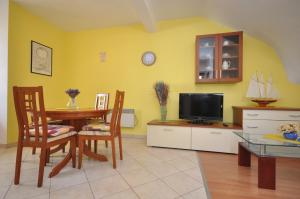 Apartments by the sea Vela Luka, Korcula - 9244