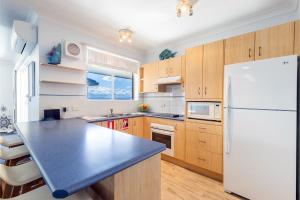 Kiah 12, 53 Victoria Pde - Panoramic water views, Wifi and Air Con