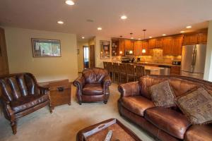 Scorpio Condos Vail Mountain Views