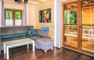 2 Bedroom Pet Friendly Home In Ostroda