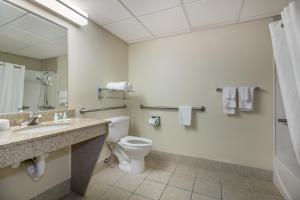 Queen Suite with Two Queen Beds and Sofabed - Accessible/Non Smoking room in West Ashley Suites